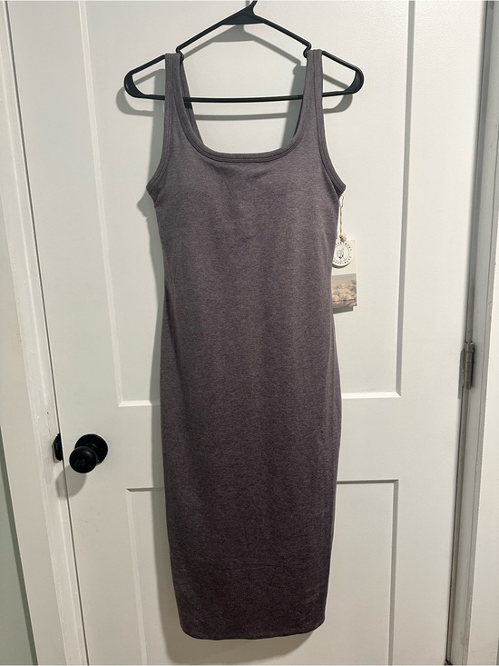 Vuori Dresses & Skirts - Vuori Heathered Slate Scoop Neck Tank Dress